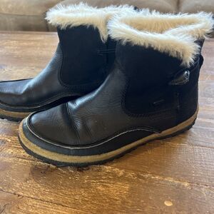 Merrell Womens Tremblant Pull On Polar Boot Sz 8.5 Waterproof Black Leather Warm
